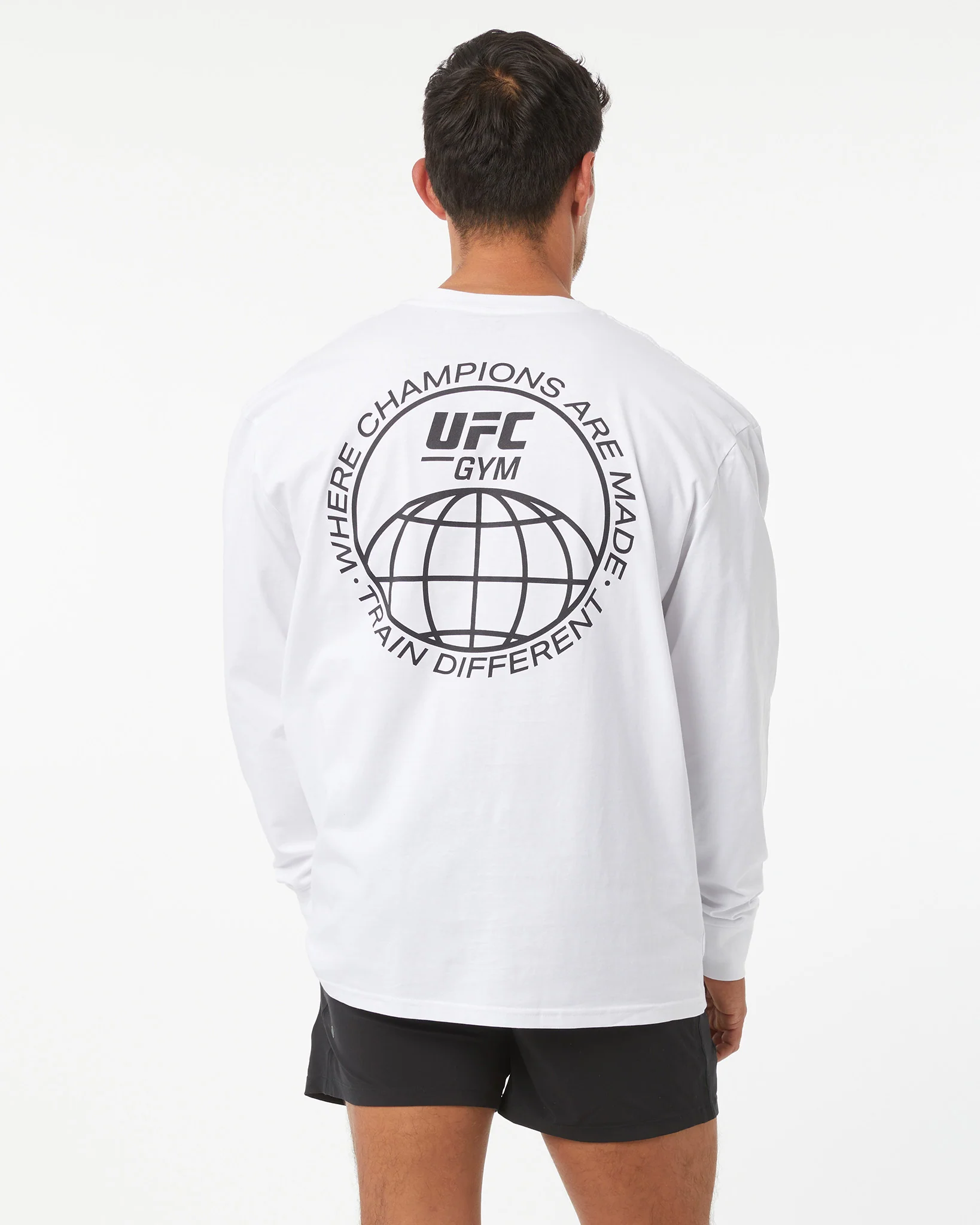 GLOBE BADGE 2 LONG SLEEVE - Image 2